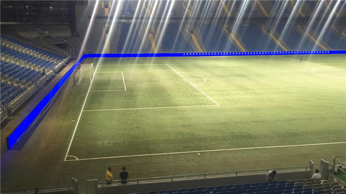 kasus perusahaan terbaru tentang Tampilan LED Stadion Sepak Bola